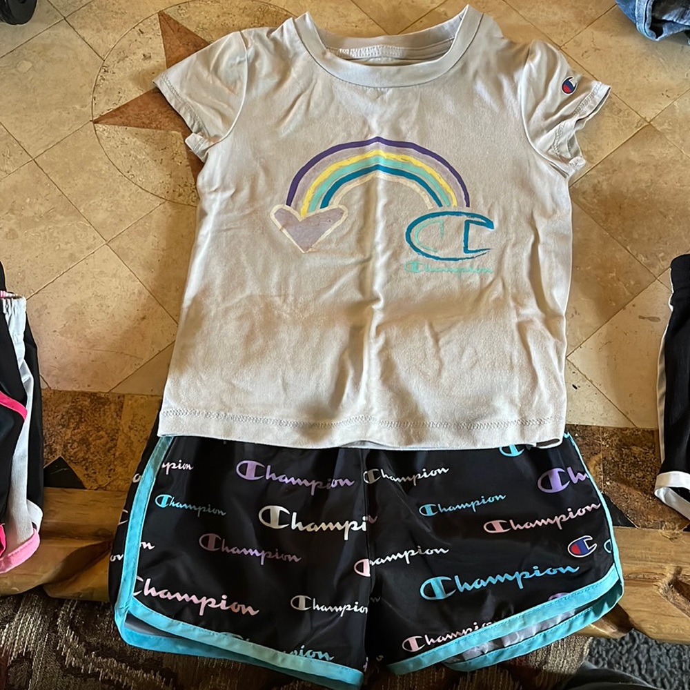 Champion outfit size 3t girls